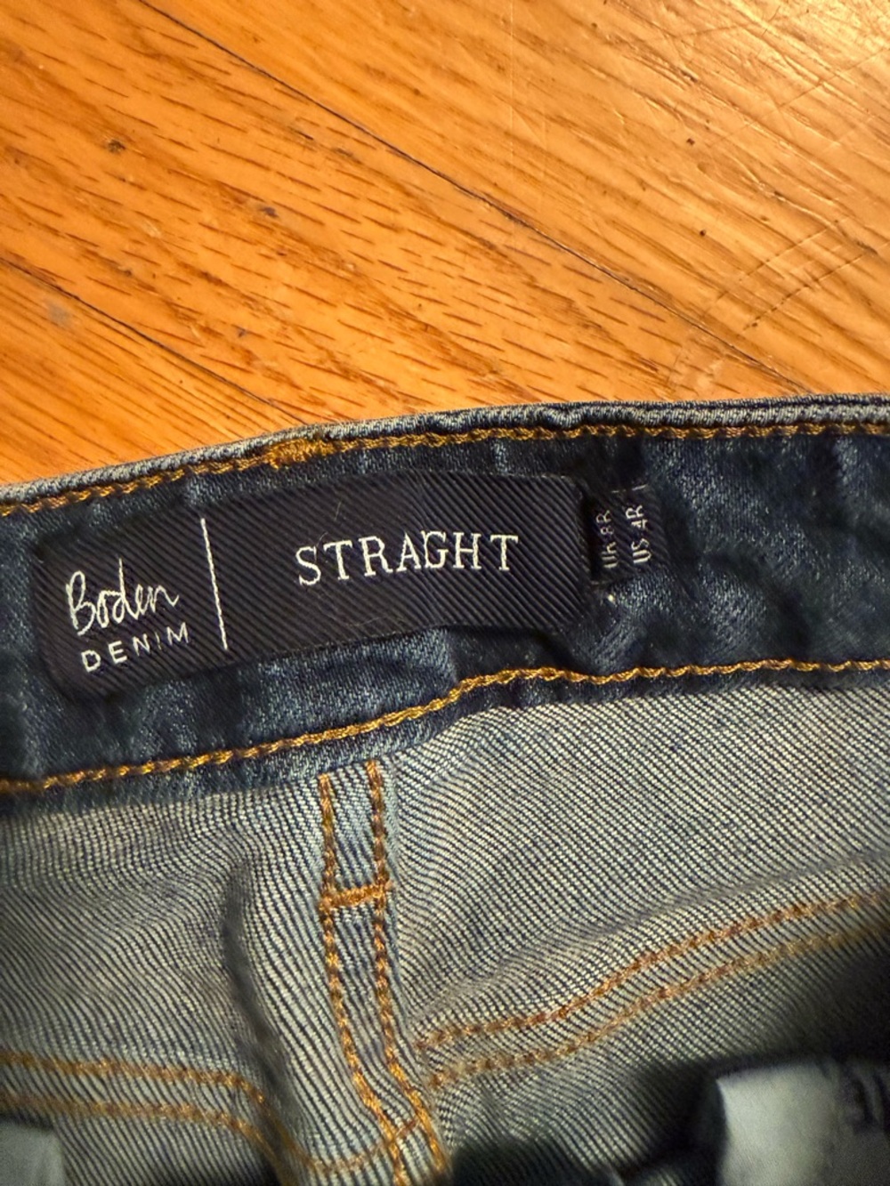 Boden Dark Blue Straight-Leg Jeans with Multicolor Floral Embroidery - Picture 6 of 11
